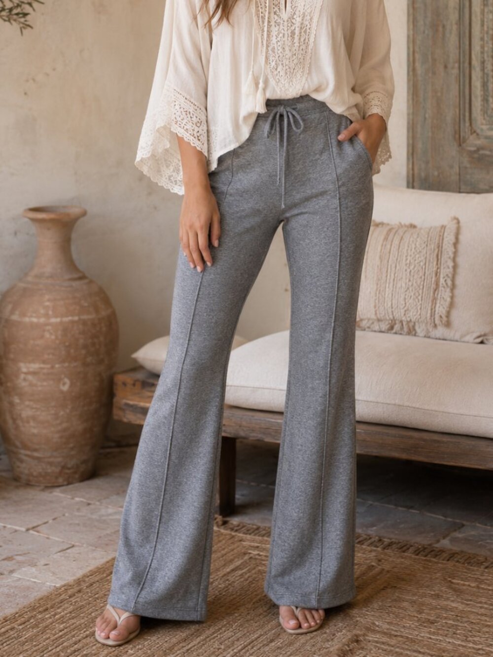 819. Women's Gray Scuba Stretch Pants Pintuck